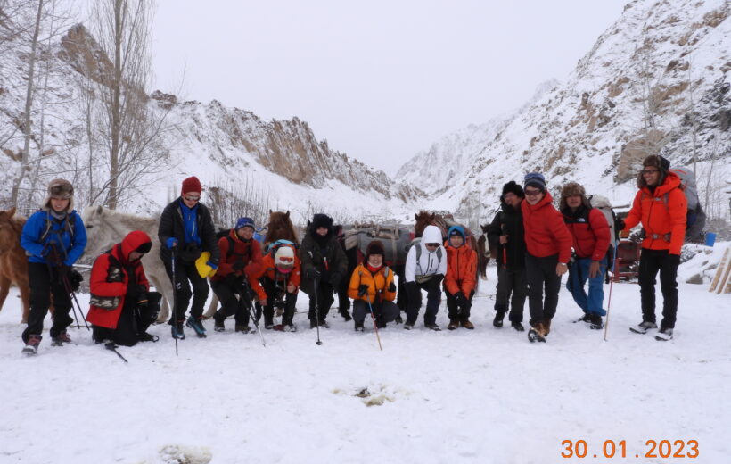 Winter Trek in Ladakh with Umling La – 19,024 ft. (10 Nights/11 Days)